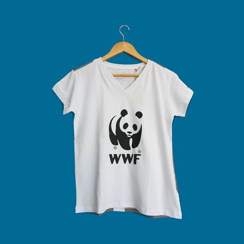 Camiseta Panda WWF - Gola V - Baby Look